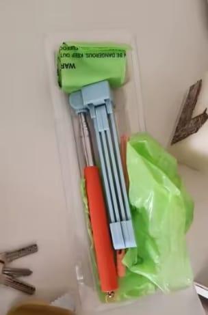 Customer photo review of Recolector Toilet portatil para perros