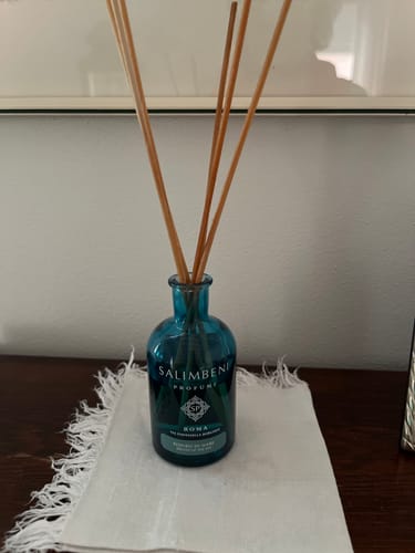 Customer photo review of Antichi Legni Salimbeni 250 ml + Zagara di Taormina da 100 ml in PROVA OMAGGIO + Seta e Muschio Bianco da 100ml in PROVA OMAGGIO