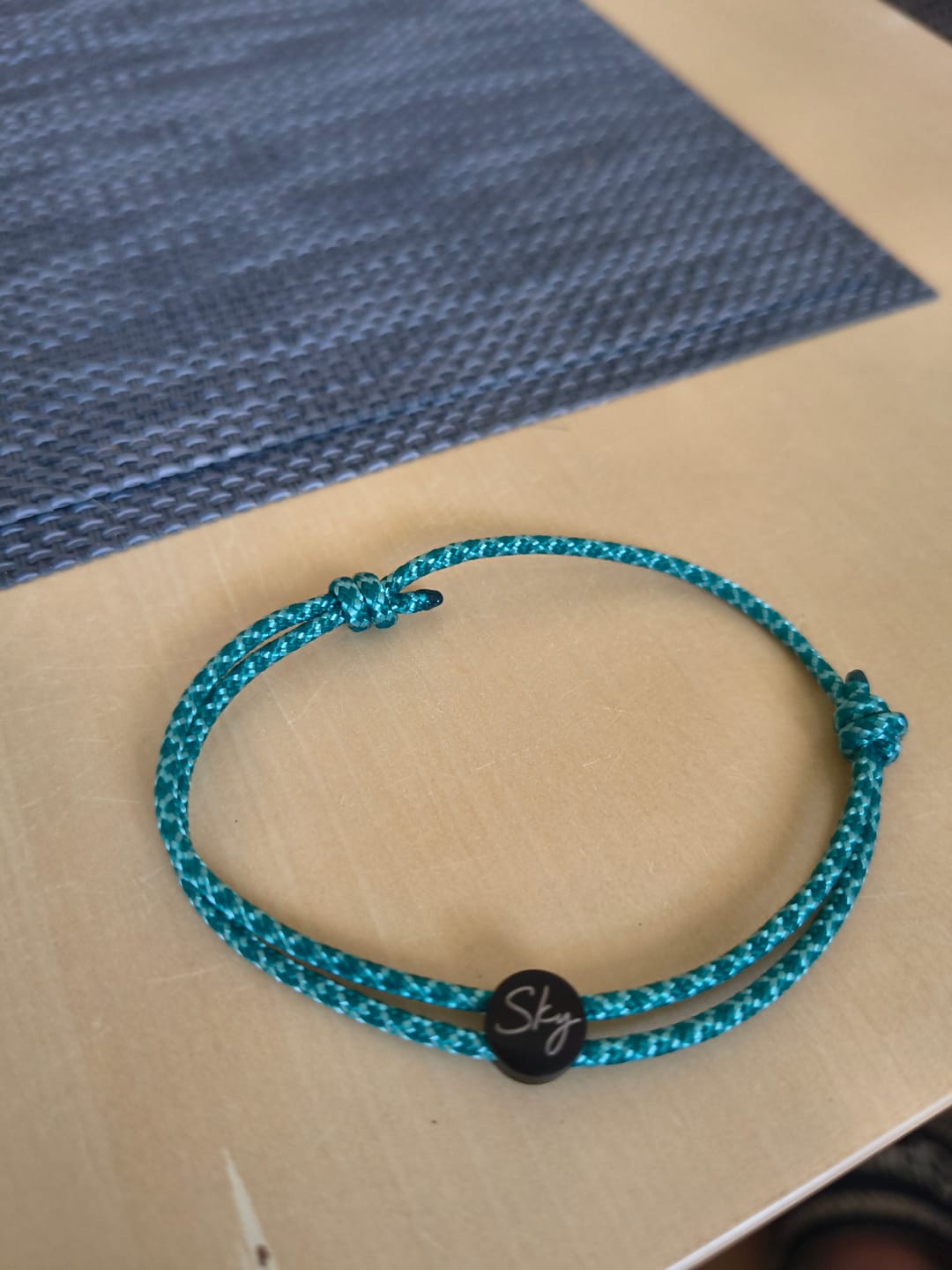 Customer photo review of Gravur Armband LITTLE MAUI NAME