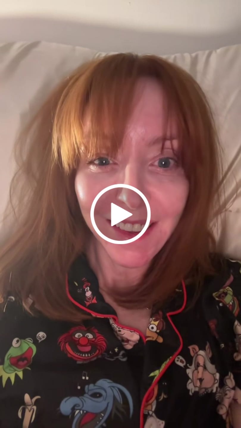 Customer video review of Whole Worlds Gone Country - Womens Tee