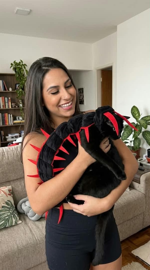 Customer photo review of traje de gato 3D centipeda