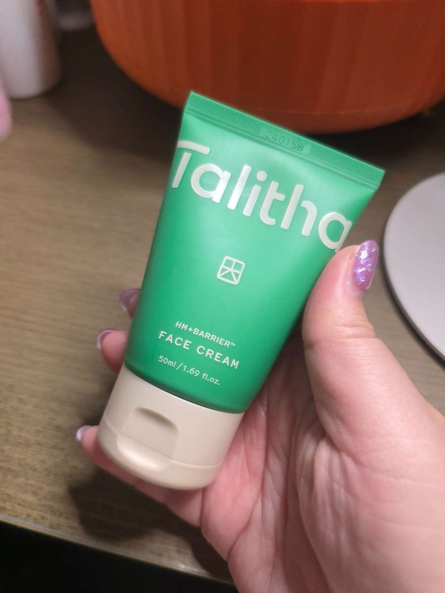 Customer photo review of HM+Barrier™ Face Cream