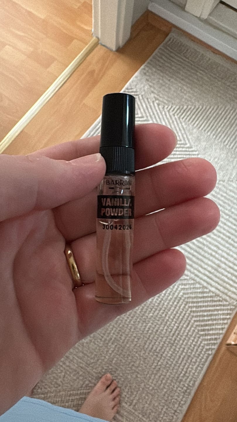 Customer photo review of VANILLA POWDER