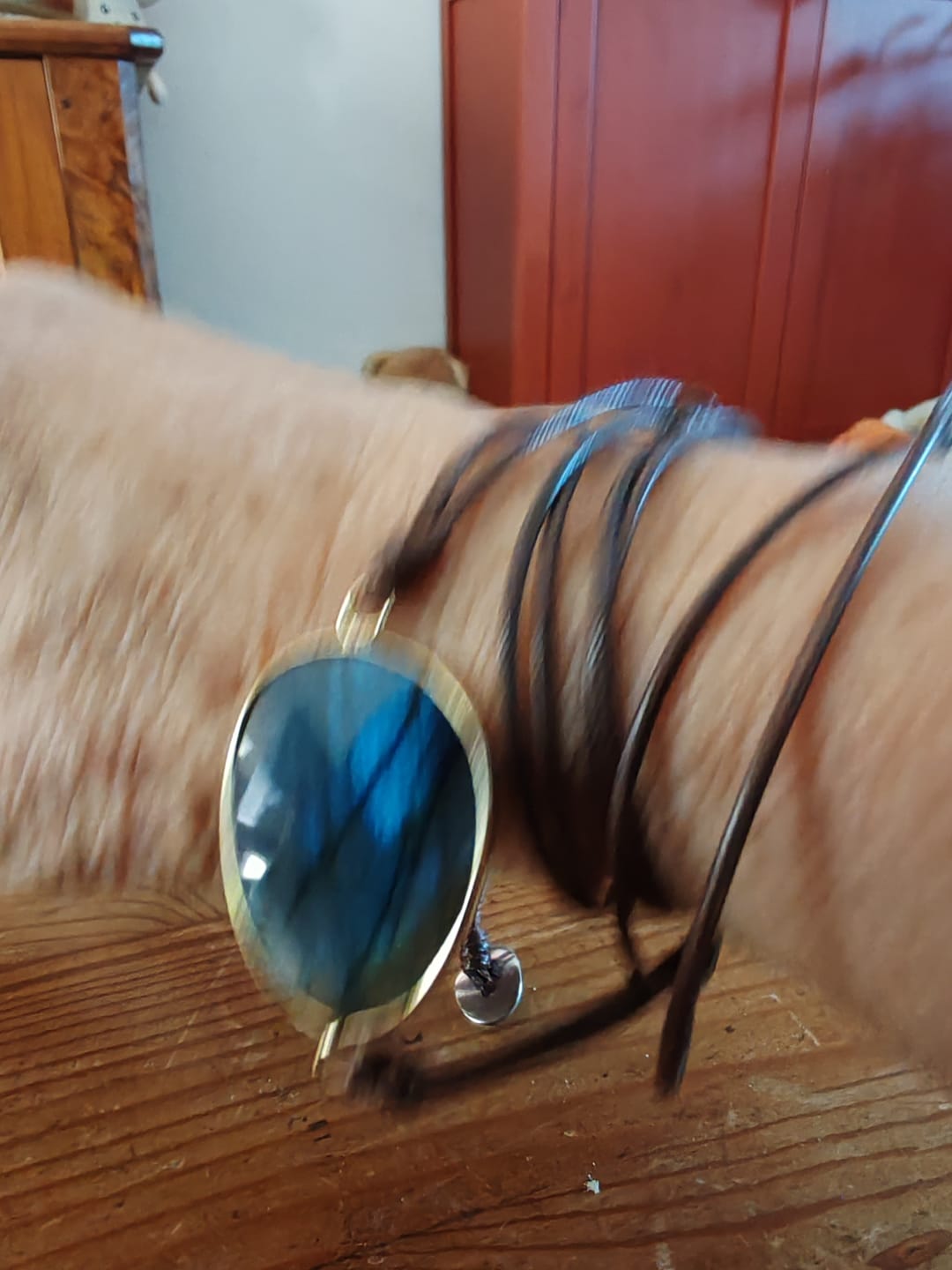Customer photo review of Bracelet "Bouclier de Lumière" en Labradorite