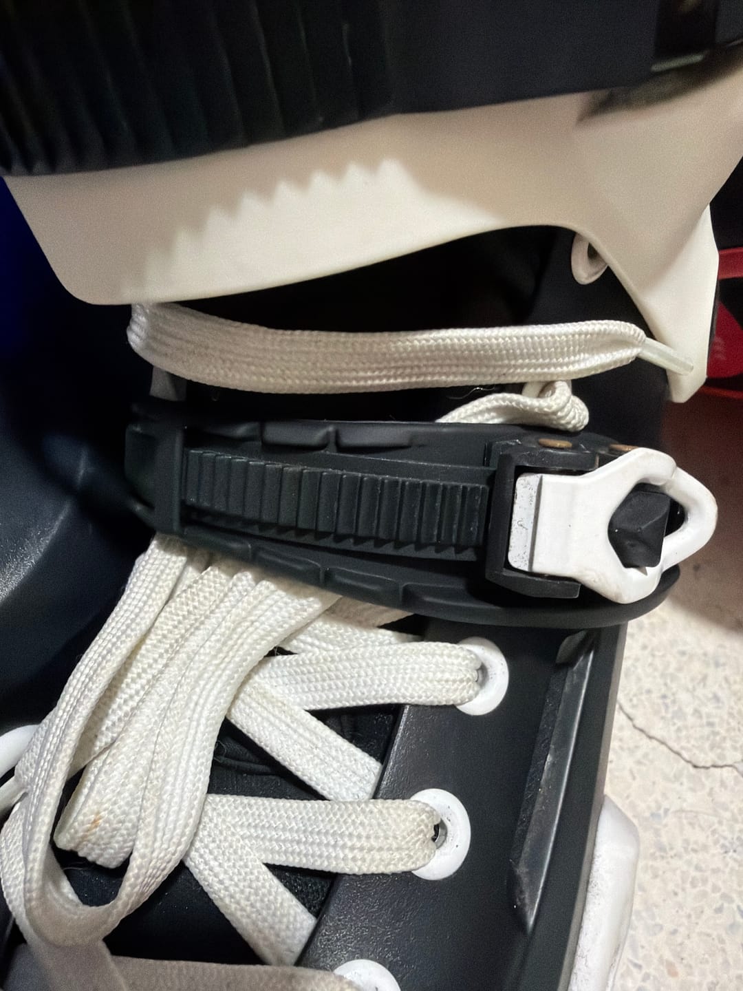 Customer photo review of Powerslide Universal Flap & Strap Set