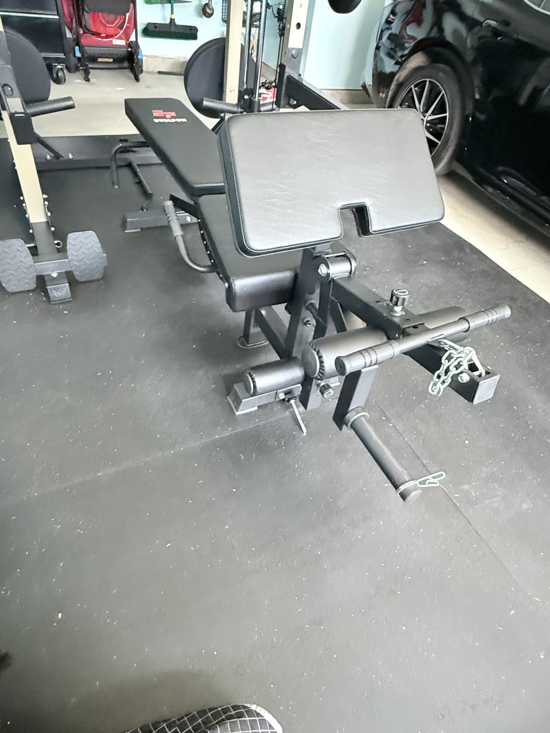Customer photo review of EVOLPOW BEC Multi-functional Adjustable Weight Bench with Preacher Curl and Leg Extension