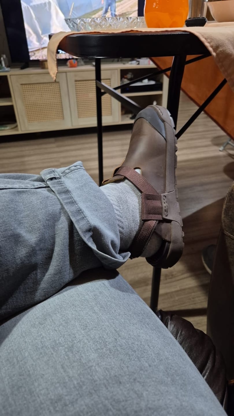 Customer photo review of Zueco Terra Clog Todo Terreno Café Chocolate Unisex