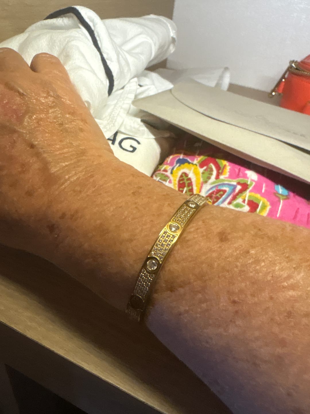 Customer photo review of Eternita Deluxe Bracelet
