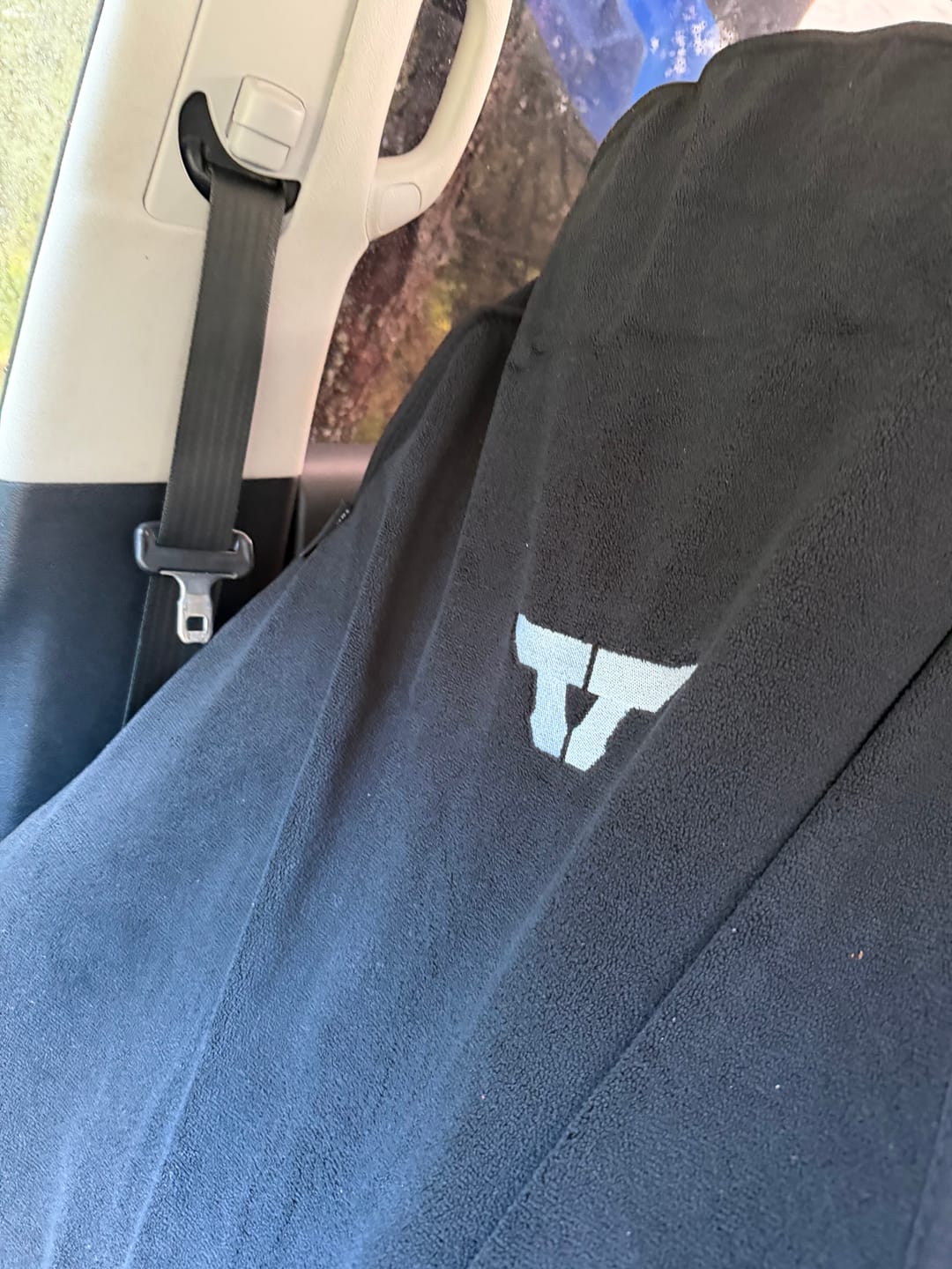 Customer photo review of Waterproof Car Towel Seat Cover