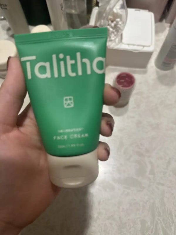 Customer photo review of HM+Barrier™ Face Cream