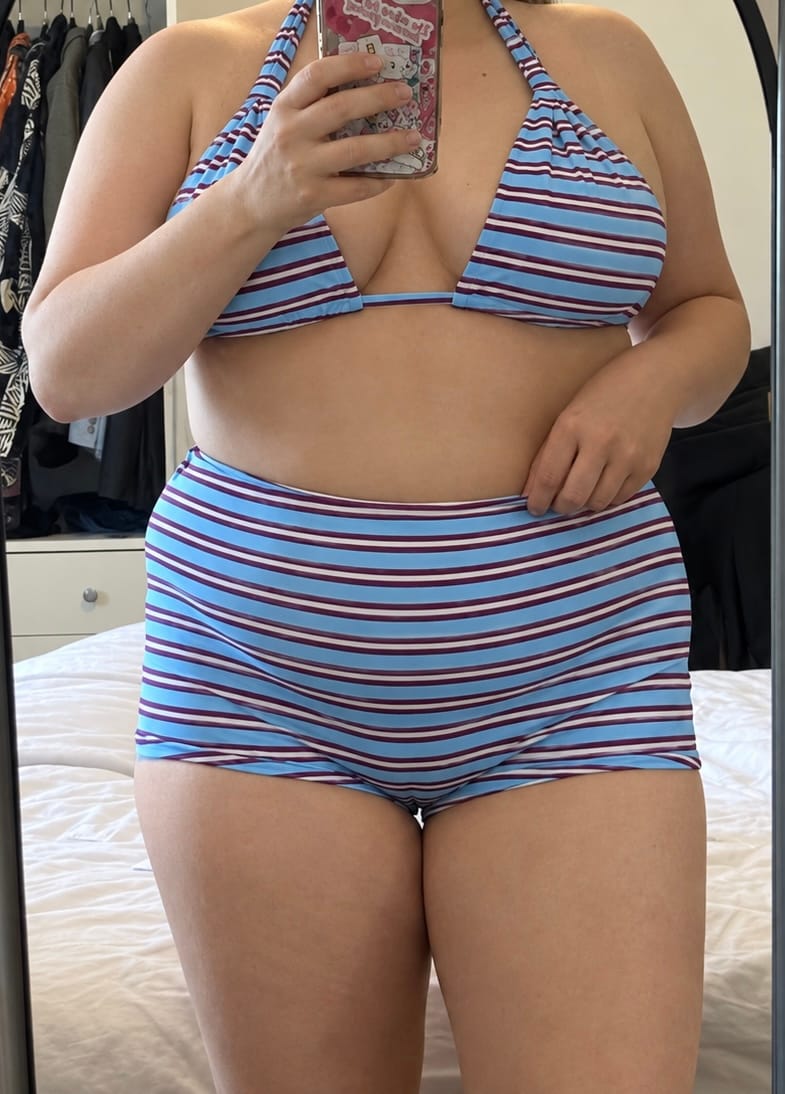 Customer photo review of Isla Shorts - Island Stripe