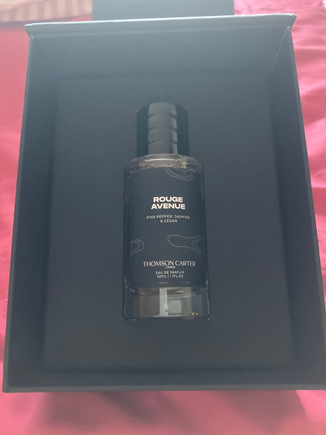 Customer photo review of Rouge Avenue | Eau de Parfum