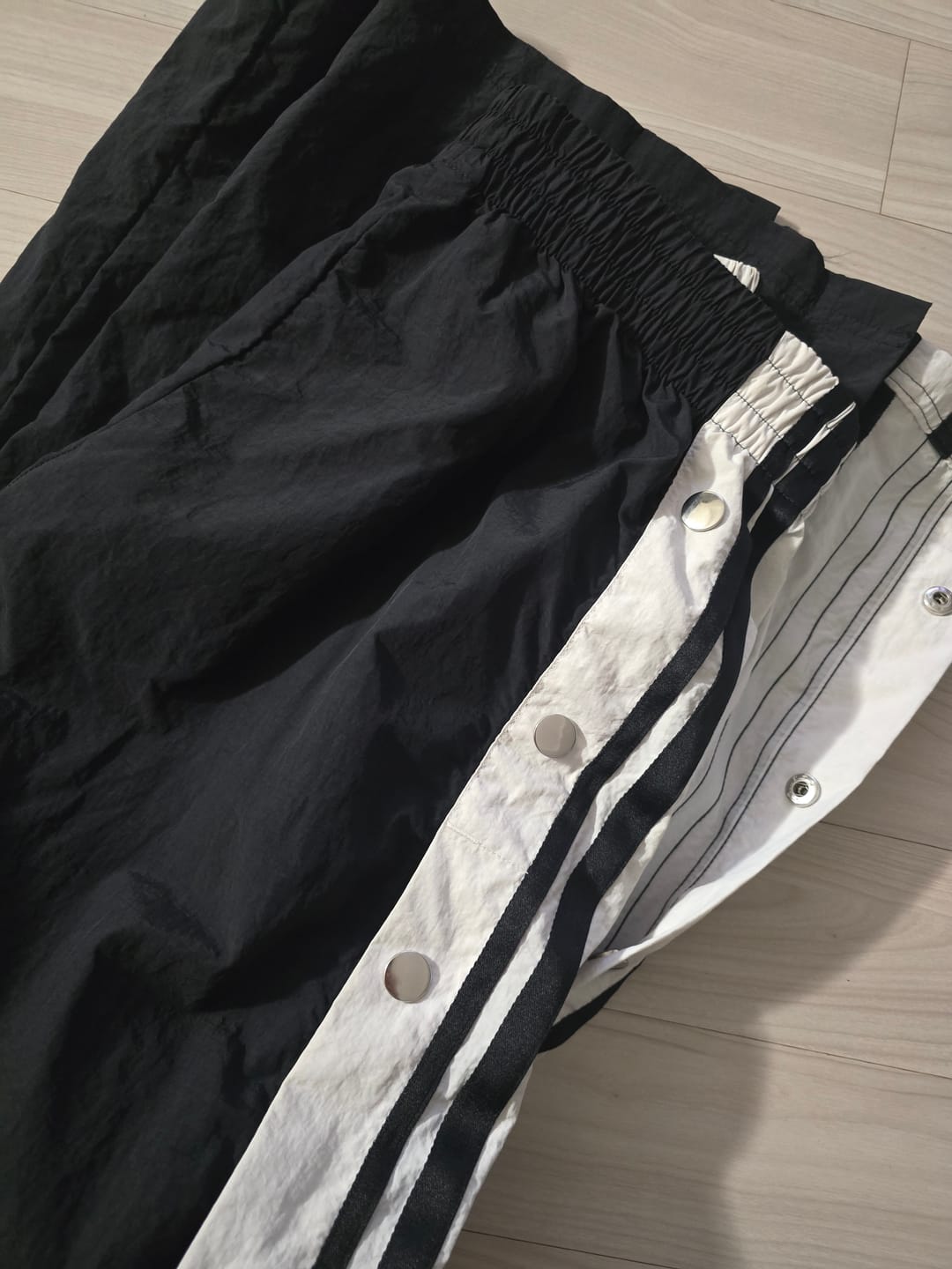 Customer photo review of Dale-Z High Waisted Pants With Side Snaps