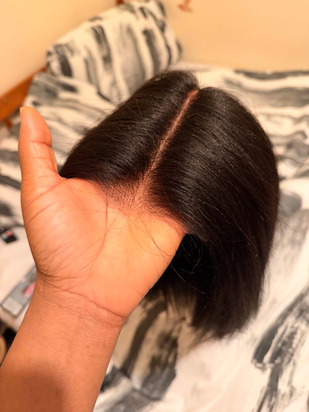 Customer photo review of Wavymy Yaki Straight Layered Cut Silky Wig Upgrade 9x6 T-Part Lace Wig Pre-Plucked Wear Go Glueless Wigs 180% Density