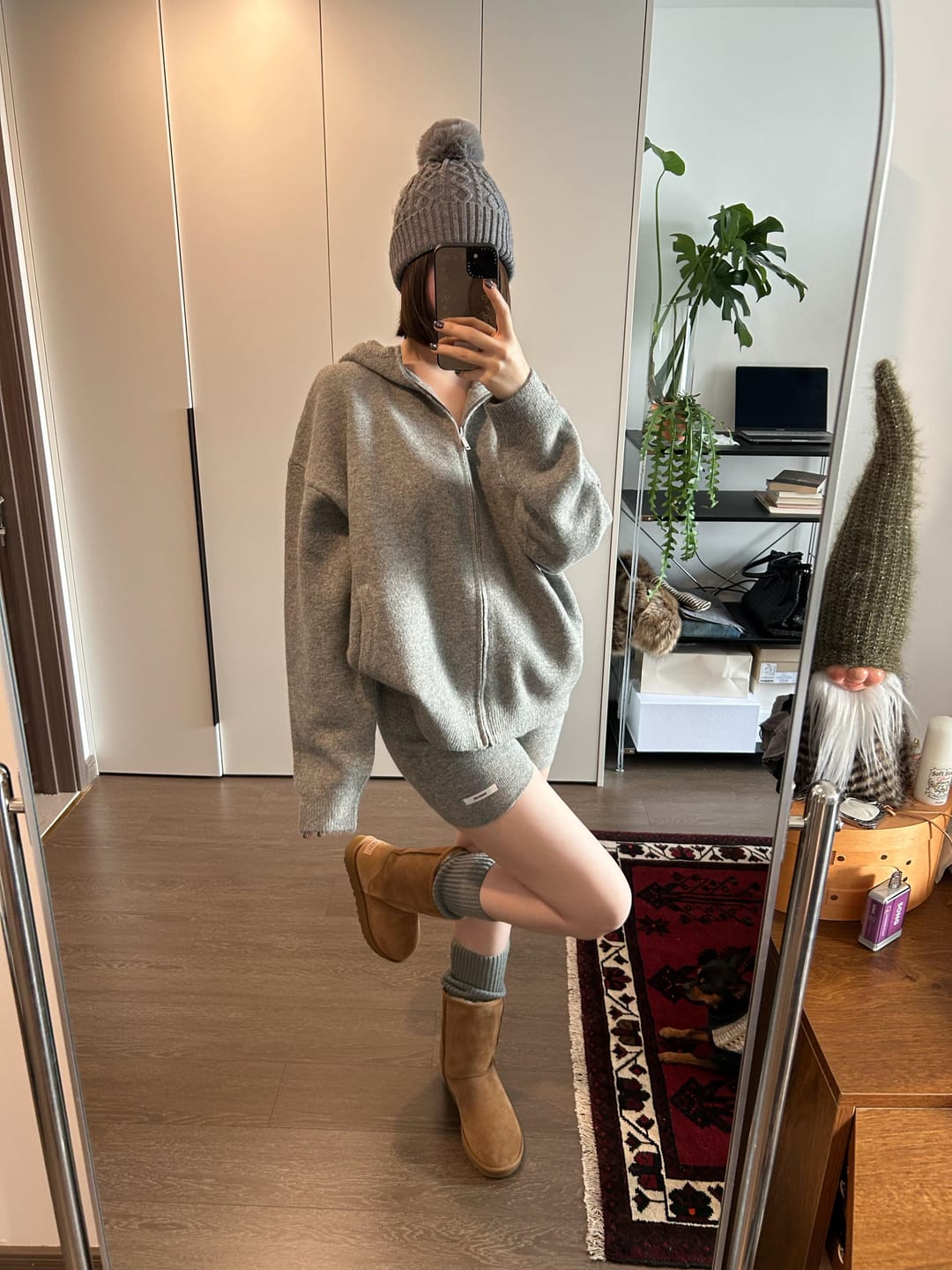 Customer photo review of WARDEN EDGE Oversized Hoodie & Shorts Set - Streetwear-Inspired Design