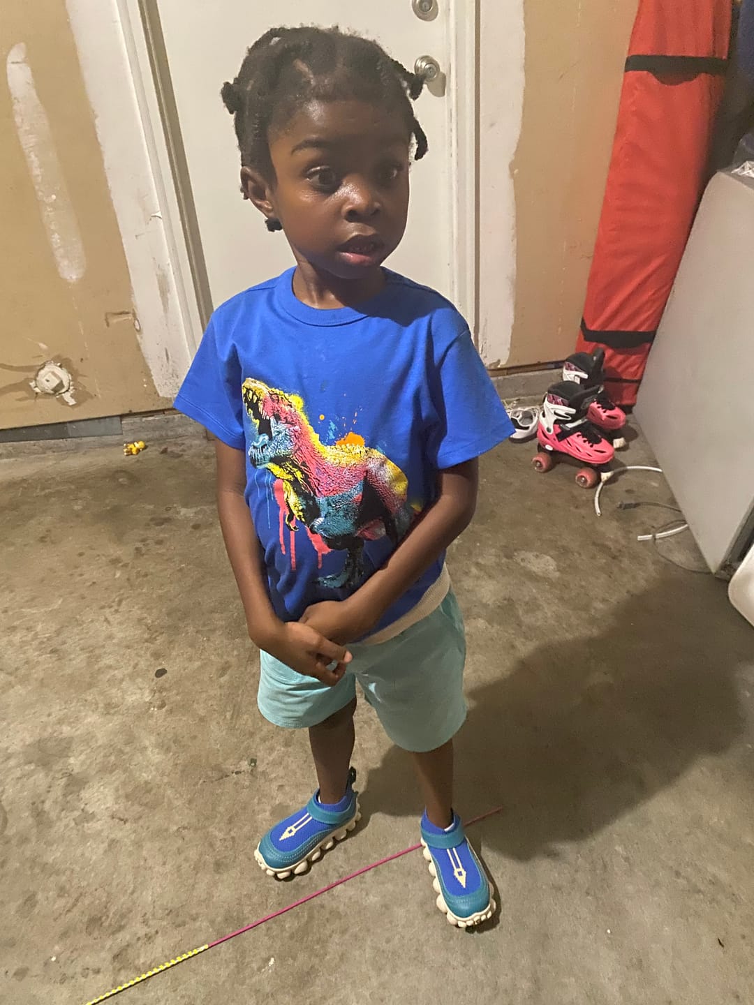 Customer photo review of Aerlos Trainers