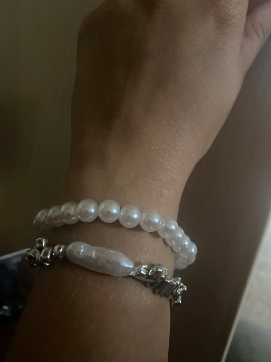Customer photo review of Isla Two-Piece Pearl and Heart Charm Bracelet Set