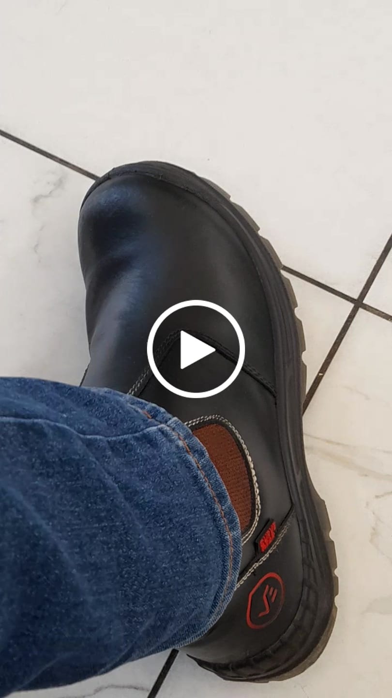 Customer video review of Pioneer Safety Work Boots