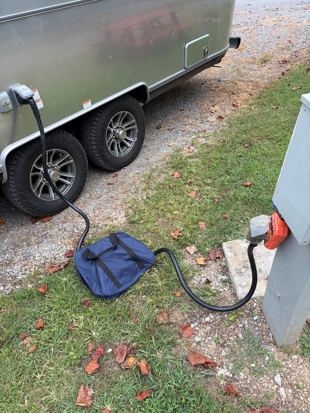 Customer photo review of AIR GEAR Power Cord Storage Bag