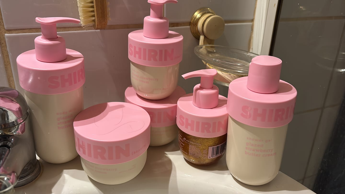 Customer photo review of The Complete Bodycare - 5er Set Glazed Strawberry Butter Cream