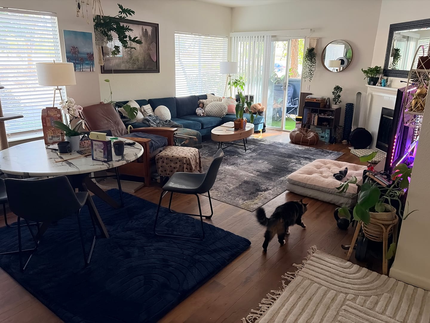 Customer photo review of Designer Relax Mat - 1.4" Thick Foam Base
