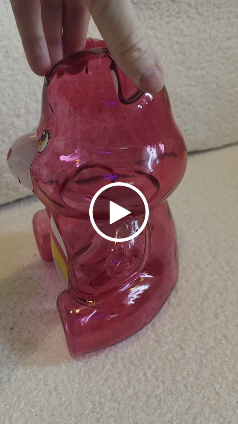 Customer video review of HIGH BEAR BONG