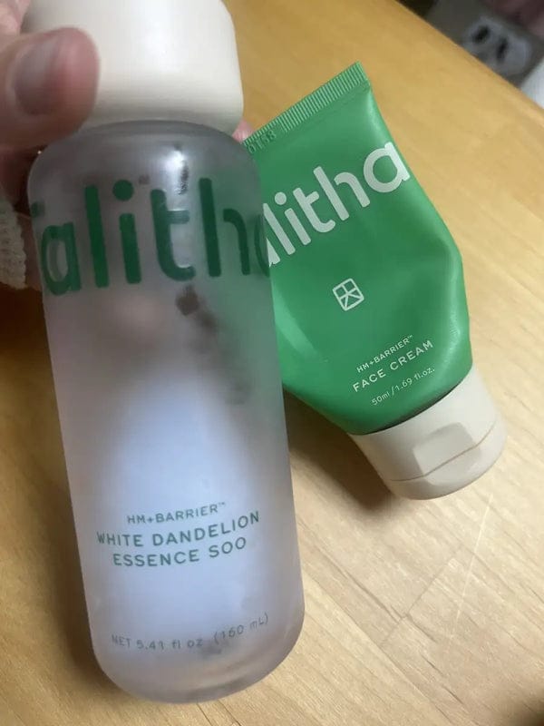 Customer photo review of HM+Barrier™ White Dandelion Essence Soo