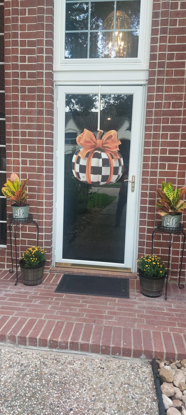 Customer photo review of Elegant Checkered Pumpkin Door Hanger