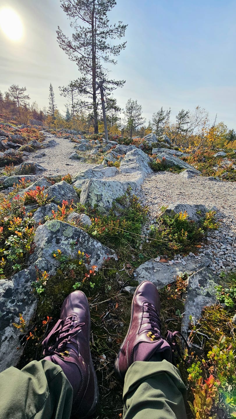 Customer photo review of Vaistoa Uoma 2 | Barefoot Trekking Boots