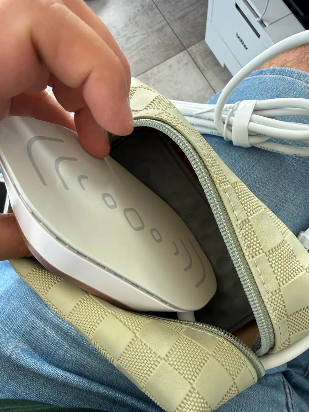 Customer photo review of THE MINI TRAVEL IRON PACK LIGHT. LOOK SHARP.