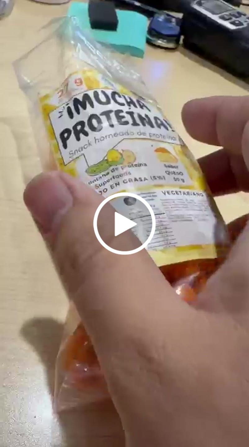Customer video review of ¡Mucha proteína! distribuidor 120 pzas 50 g + Envio Gratis