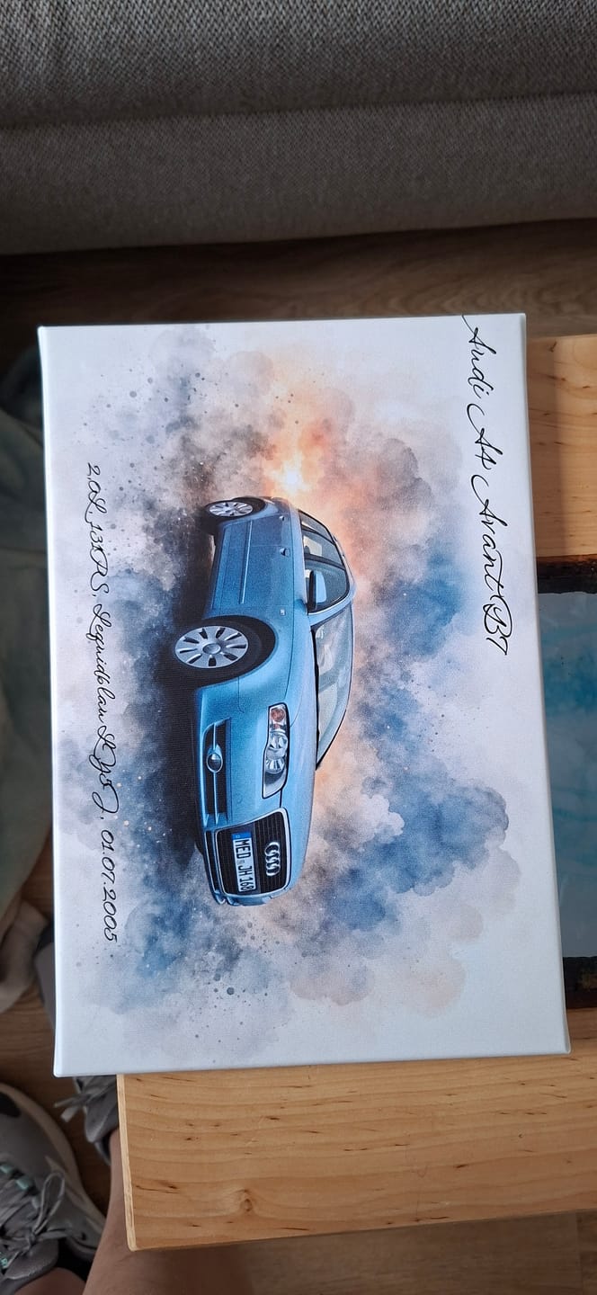 Customer photo review of Dein Fahrzeug als Kunstwerk – mit Live-Vorschau, als Poster oder Leinwand