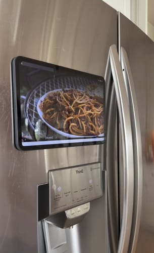 Customer photo review of Everblog 13.4" FridgeCal™  AI Fridge Calendar