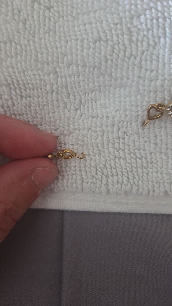 Customer photo review of Hearts Photo Bracelet