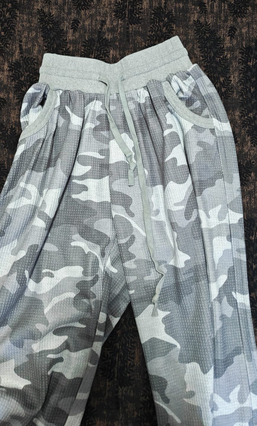 Customer photo review of WARDEN EDGE Ghost Camo Wide-Leg Waffle Pants