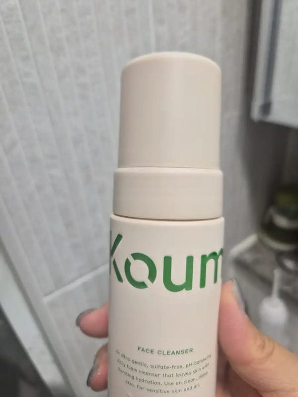 Customer photo review of HM+Barrier™ Face Cleanser