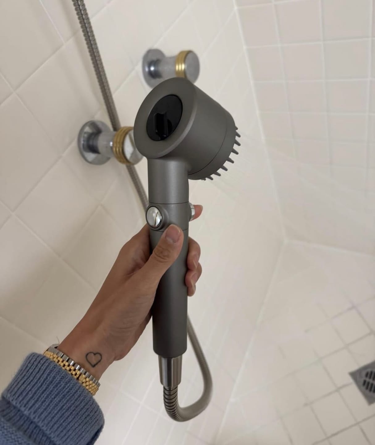 Customer photo review of Cabezal de Regadera Filtrante - Alta Presión