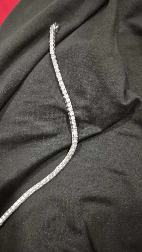 Customer photo review of Bracelet tennis (argent)