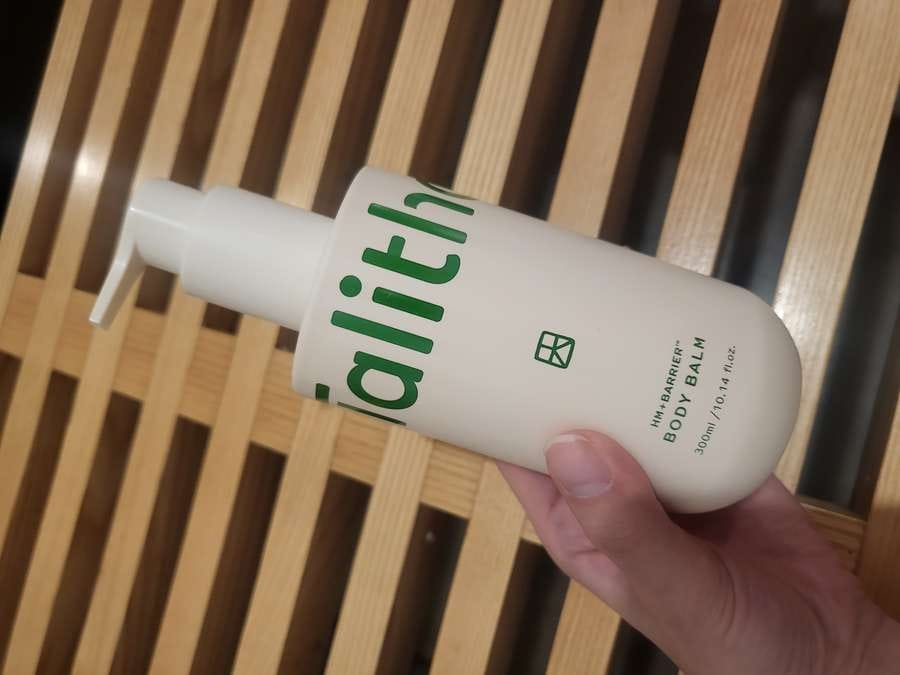 Customer photo review of HM+Barrier™ Body Balm