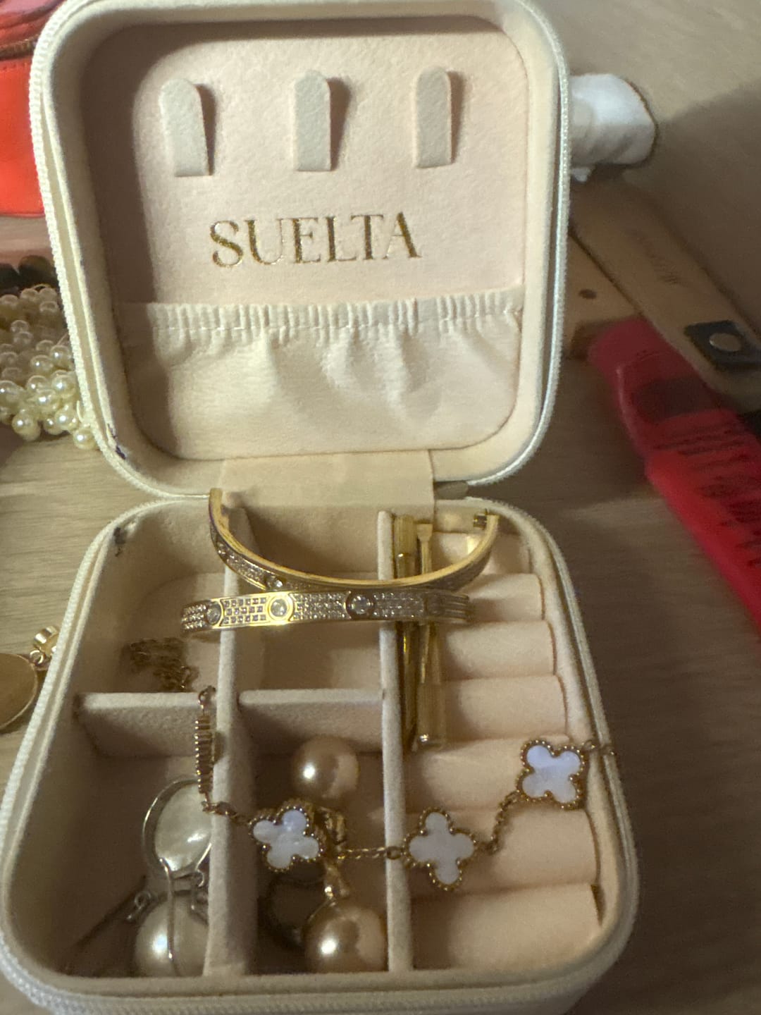 Customer photo review of Jewelrybox