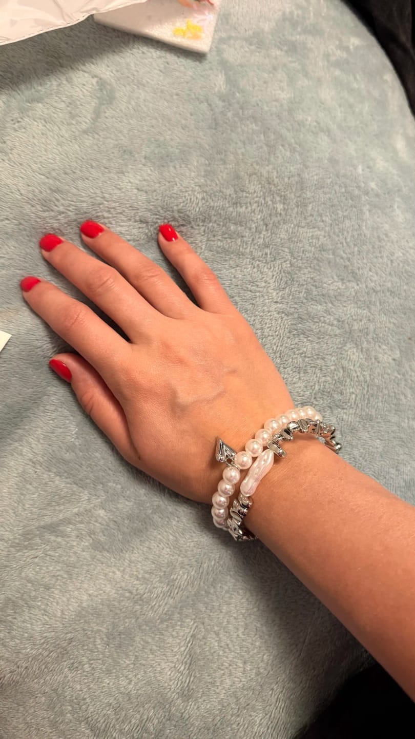 Customer photo review of Isla Two-Piece Pearl and Heart Charm Bracelet Set