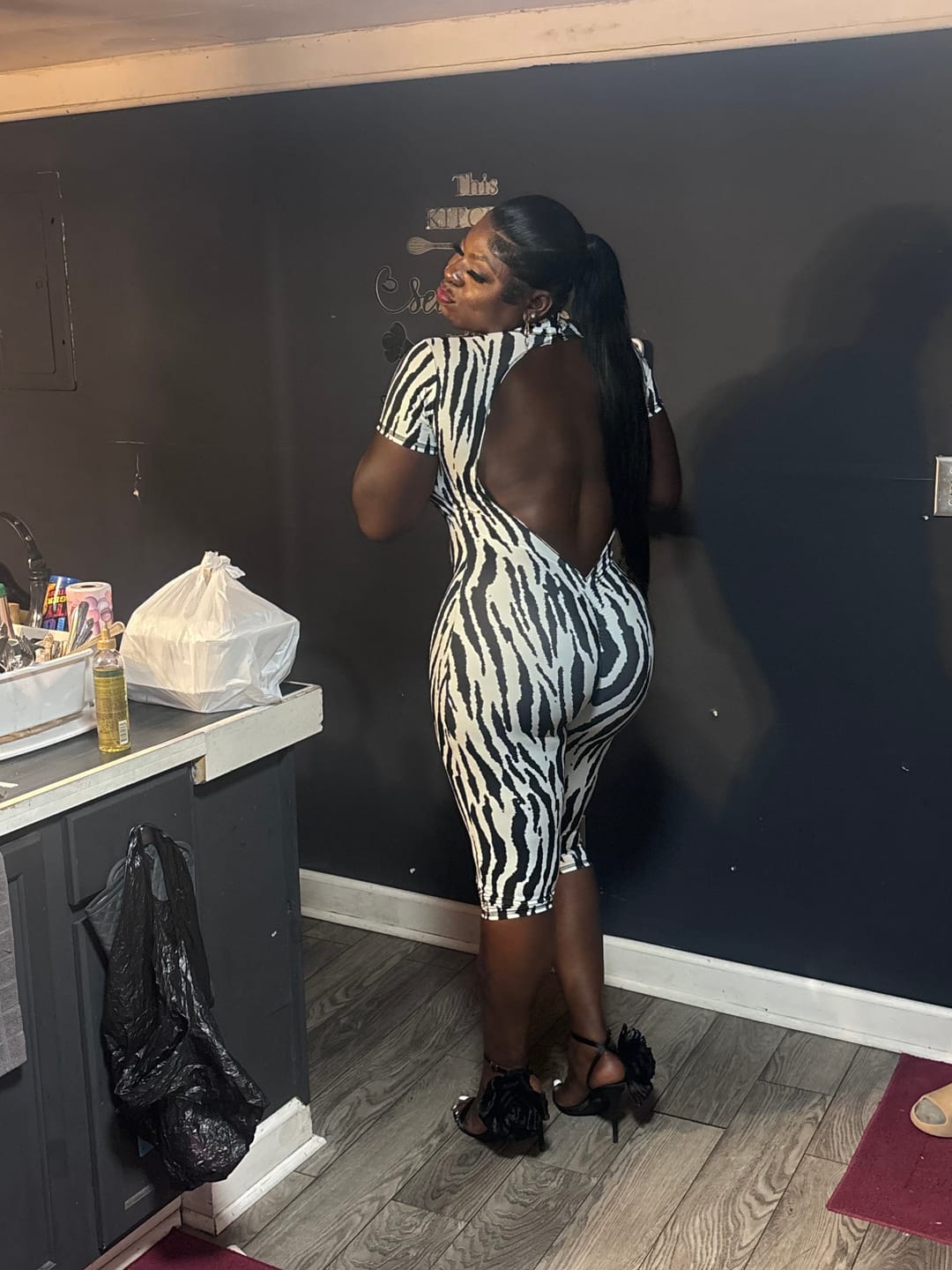Customer photo review of Midnight Jazz Capri