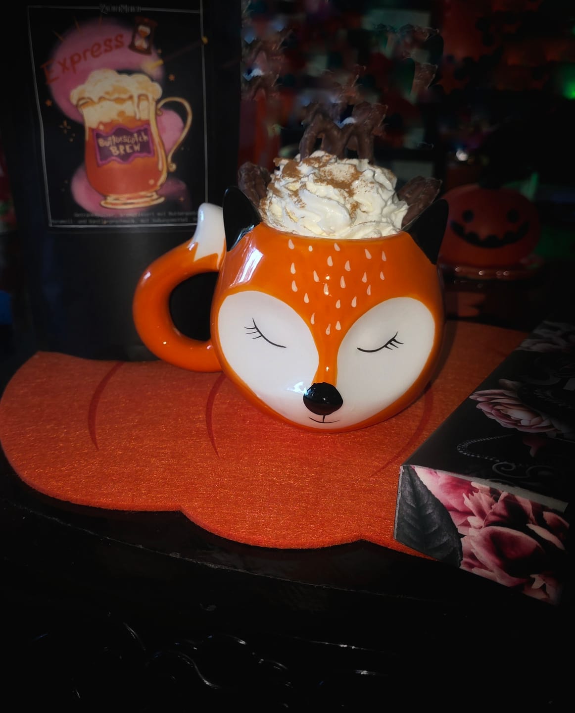 Customer photo review of Fuchs Kaffeebecher mit schlafendem Gesicht