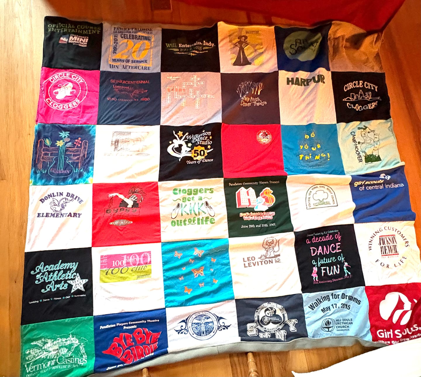 Customer photo review of Project Repat T-Shirt Quilt