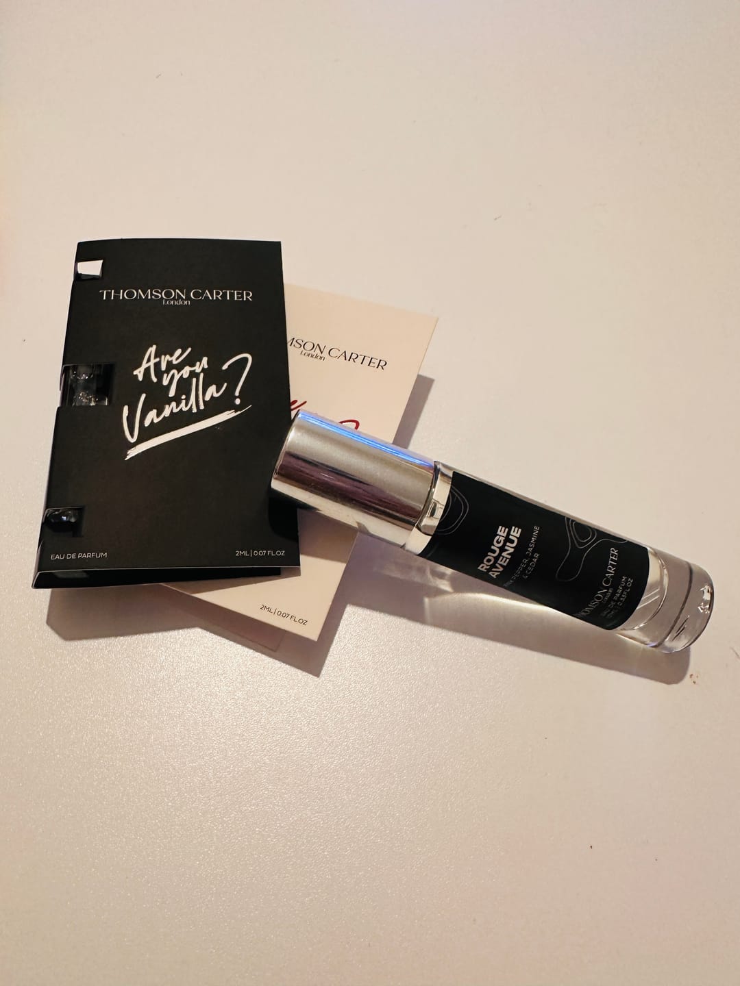 Customer photo review of Rouge Avenue | Eau de Parfum