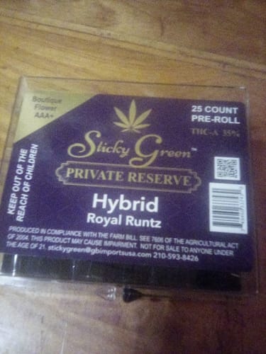 Customer's 25 count Sticky Green Private Reserve Hybrid Royal Runtz pre-roll box.