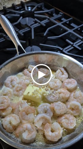 Still from Jayme’s customer video review