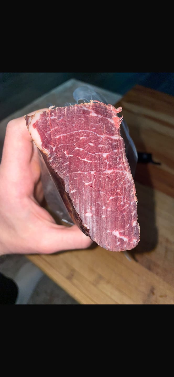 Customer photo review of MUJOS TROCKENFLEISCH «SUHO MESO» PREMIUM