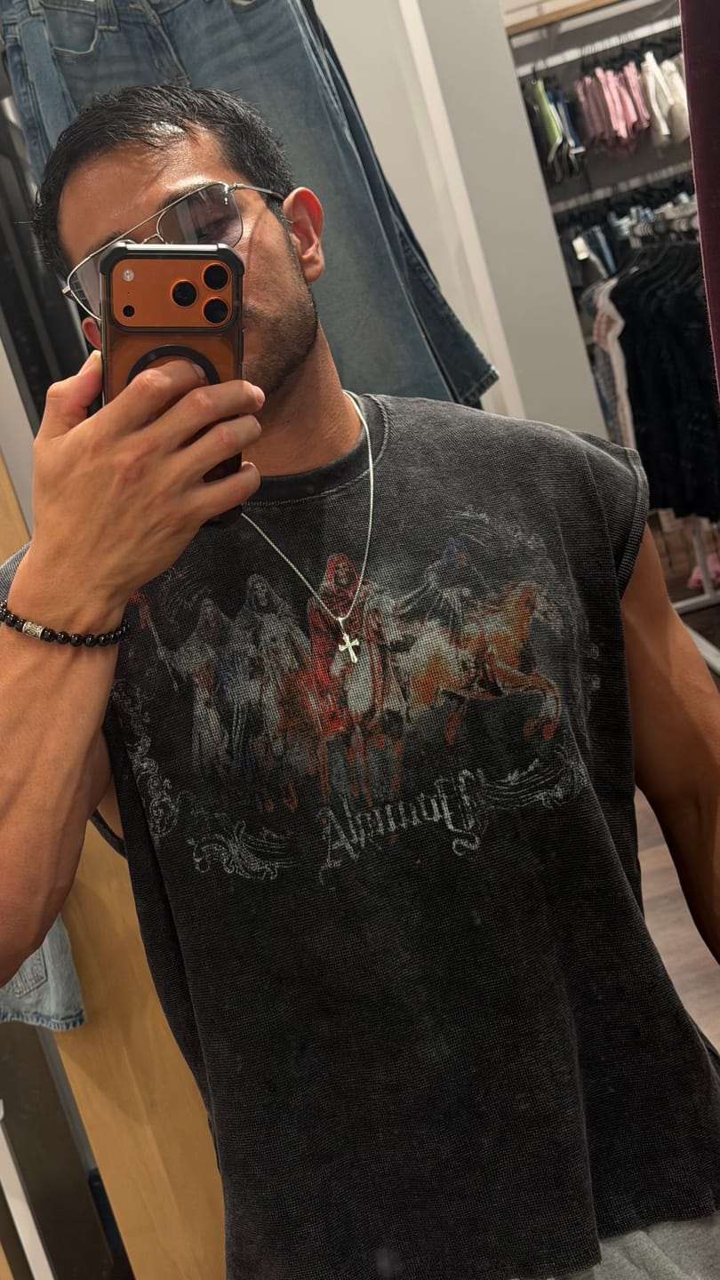 Customer photo review of 3097 - Knights Cut-Offs
