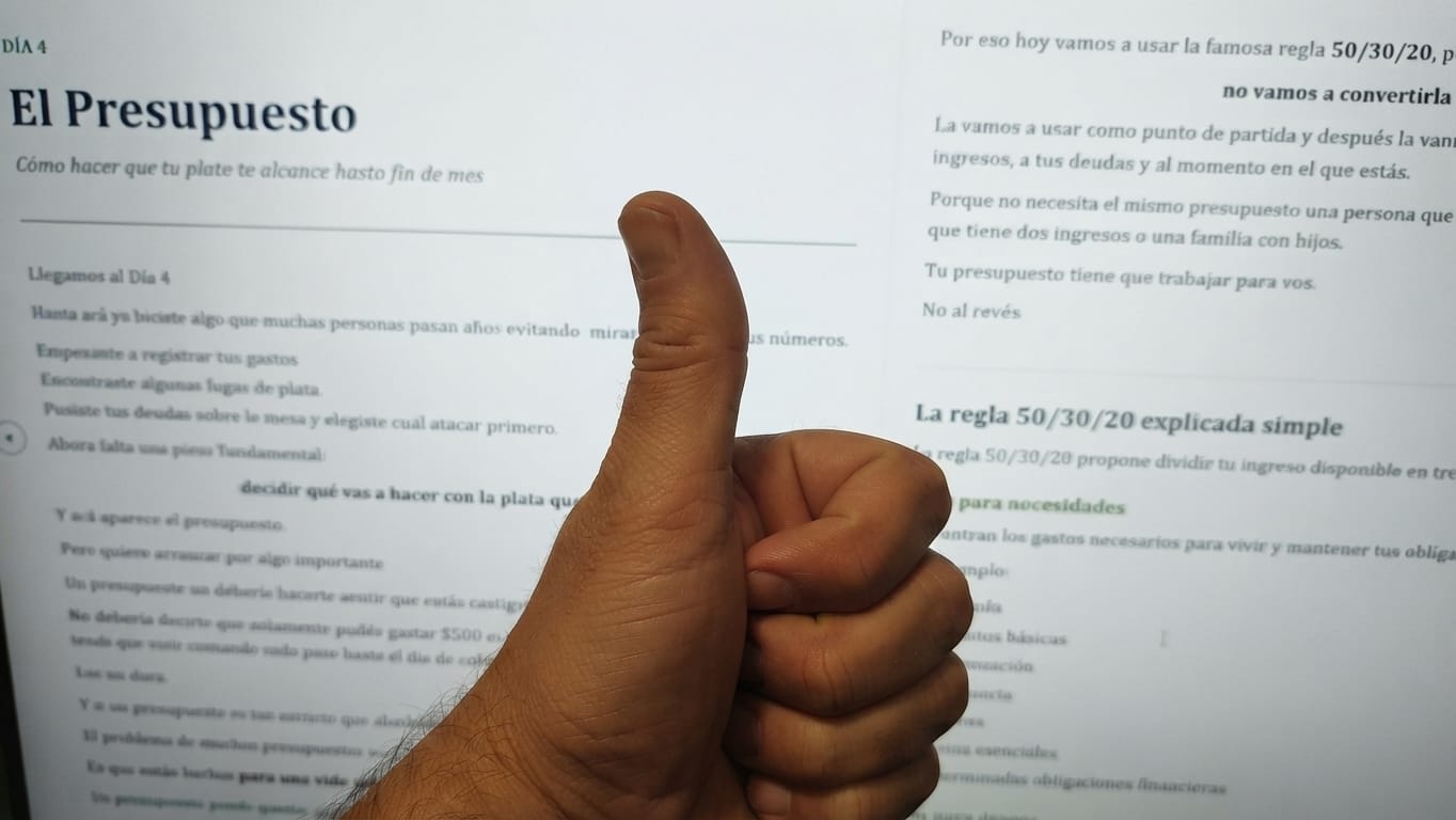 Customer photo review of Finanzas Claras Uruguay E-Book